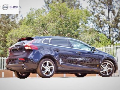 VOLVO V40 D4 2017