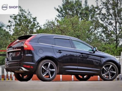 VOLVO XC60 R-DESIGN