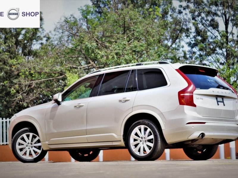 NEW VOLVO XC90 T5