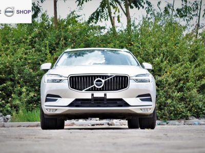 VOLVO XC60 T5 - YA SUNROOF