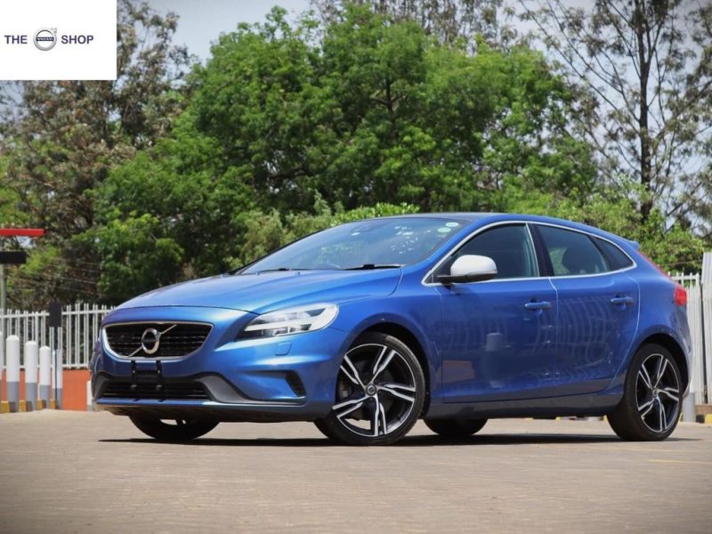 VOLVO V40 T5 RDESIGN