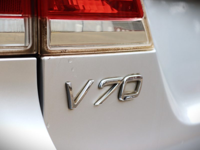2015 VOLVO V70 T5