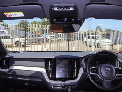 VOLVO XC60 D4 BLUE YOM 2018