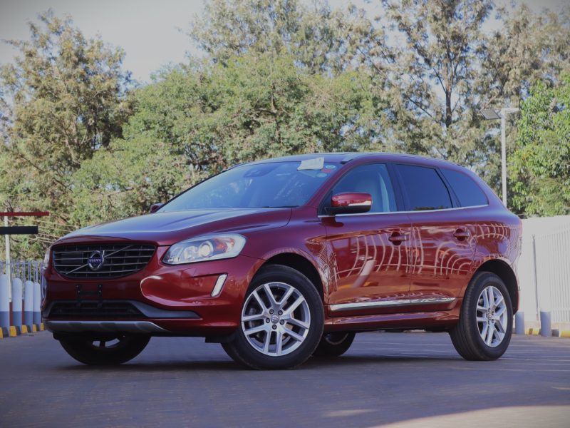 2017 Volvo XC60 D4