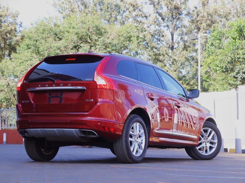 2017 Volvo XC60 D4