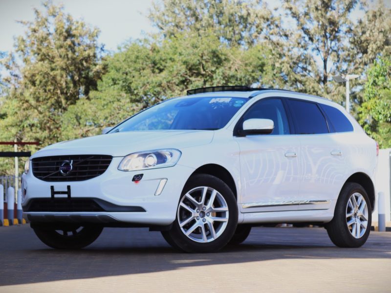 2017 Volvo XC60 D4