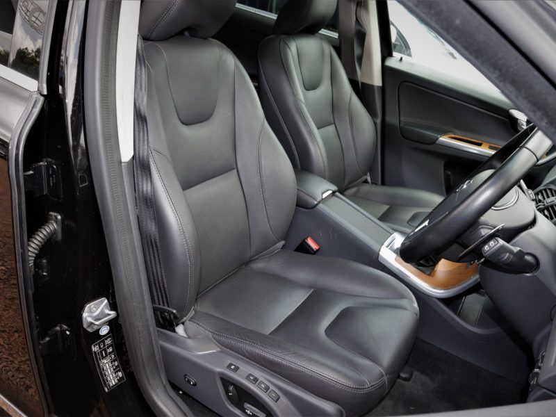 2017 Volvo XC60 D4