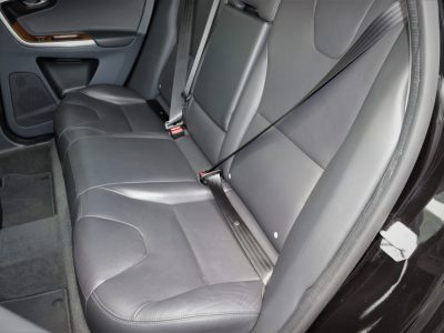 🔥 2017 Volvo XC60 D4 – Bold Black Elegance with Diesel Power 💨 | Available Now at VolvoShop Kenya
