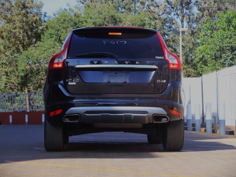 2017 Volvo XC60 D4