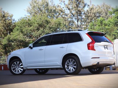 🚘 2018 Volvo XC90 T5 – White | Panoramic Sunroof | 7-Seater Luxury SUV