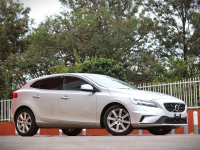 🚘 2017 Volvo V40 D4 | Diesel | Sleek. Smart. Powerful.