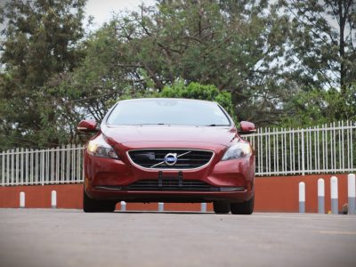 2016 Volvo V40 T4 Wine Red 🚘 2016 Volvo V40 T4 – Wine Red | Premium Hatchback | Turbocharged Luxury