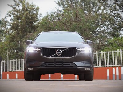 🔵 2018 Volvo XC60 D4 – Gray | Petrol | AWD | Luxury Compact SUV
