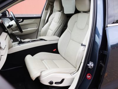 🔵 2018 Volvo XC60 T5 – Blue | Petrol | AWD | Luxury Compact SUV