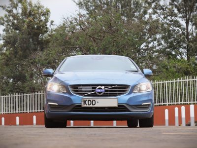 2014 Volvo S60 T4 – Sleek, Safe, and Sporty