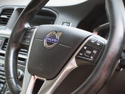 2014 Volvo S60 T4 – Sleek, Safe, and Sporty