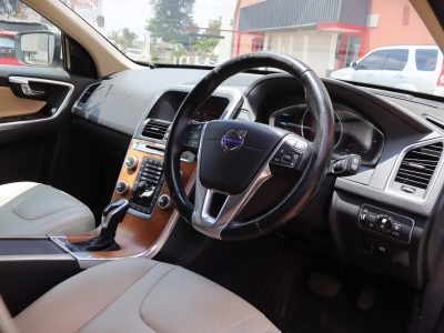 2017 Volvo XC60 D4 - Premium Diesel SUV