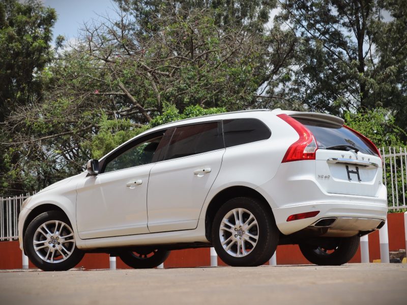 2017 Volvo XC60 D4 - Premium Diesel SUV