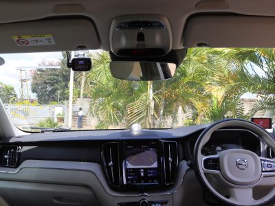 ❄️ Elegant & Powerful: 2018 Volvo XC60 D4 White