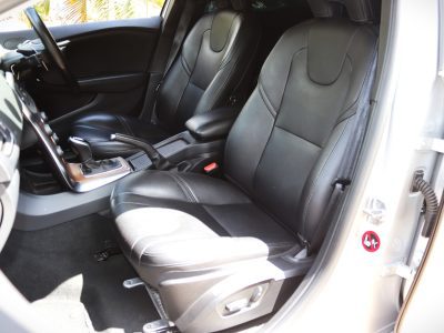 2018 Volvo V40 D4 – Sporty Diesel