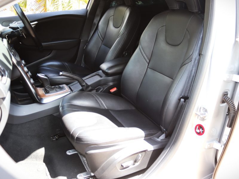 2018 Volvo V40 D4 – Sporty Diesel