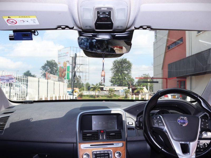 2016 Volvo XC60 T5 - VolvoShop