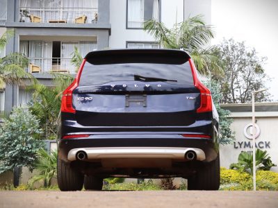 2017 Volvo XC90 T5 AWD – Luxury Family SUV in Striking Blue 💙