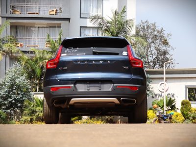 2018 Volvo XC40 T4 – Compact Luxury SUV with Scandinavian Attitude 🇸🇪✨