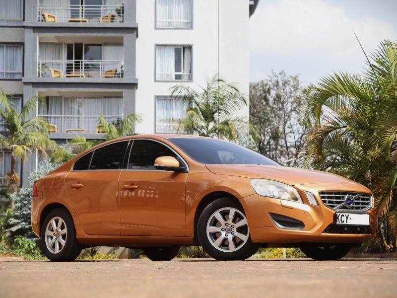 2012 Volvo S60 T4 – Sleek Brown Sedan with Sunroof & Turbo Power ☕☀️ | For Sale at VolvoShop Kenya