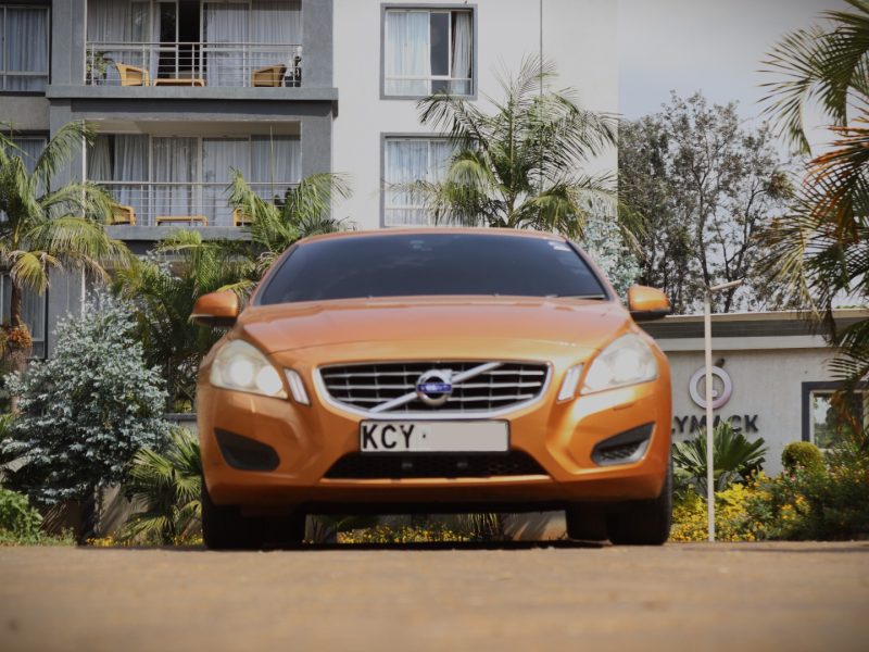 2012 Volvo S60 T4 – Sleek Brown Sedan with Sunroof & Turbo Power ☕☀️ | For Sale at VolvoShop Kenya