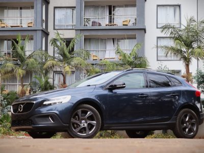 2018 Volvo V40 Cross Country – Urban Elegance Meets Rugged Versatility 🚙❄️ | Available Now at VolvoShop Kenya
