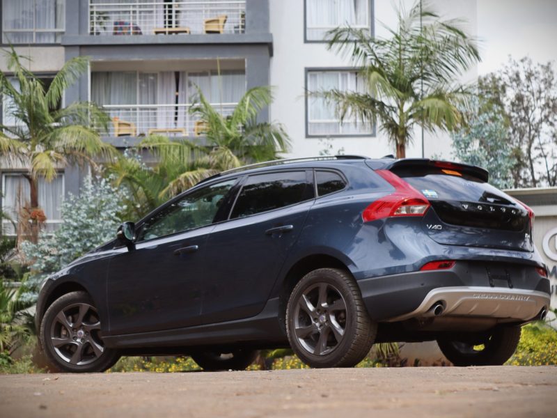 2018 Volvo V40 Cross Country – Urban Elegance Meets Rugged Versatility 🚙❄️ | Available Now at VolvoShop Kenya