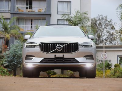 2019 Volvo XC60 D4 Inscription – Silver Sophistication, Diesel Efficiency & Luxury Performance ⚙️🌟 | Now at VolvoShop Kenya