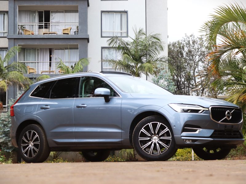 2018 Volvo XC60 T5 Inscription – Luxury in Motion with Sunroof & Striking Blue Finish 💎🌤️ | Now at VolvoShop Kenya