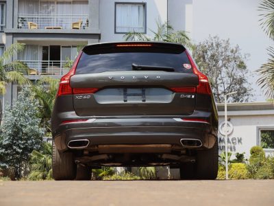 2018 Volvo XC60 D4 Polestar (Grey, Sunroof) for Sale in Nairobi, Kenya