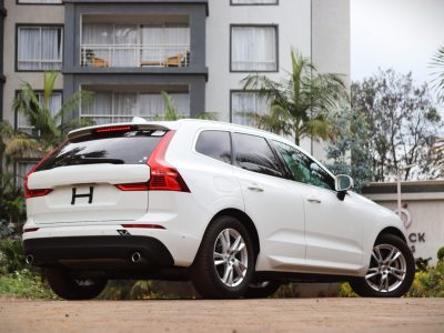 β‘ 2018 Volvo XC60 Momentum D4 β Pure Scandinavian Elegance