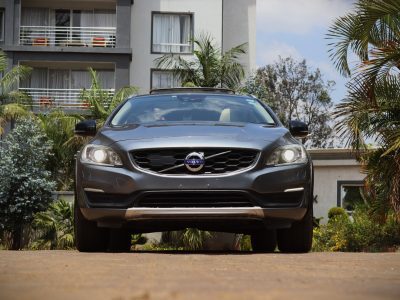 π 2018 Volvo V60 Cross Country β Adventure Meets Luxury π