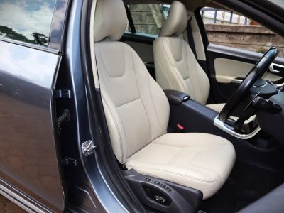 π 2018 Volvo V60 Cross Country β Adventure Meets Luxury π