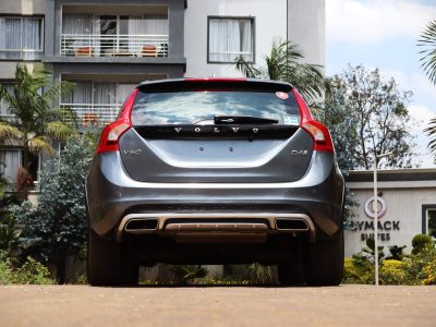 π 2018 Volvo V60 Cross Country β Adventure Meets Luxury π