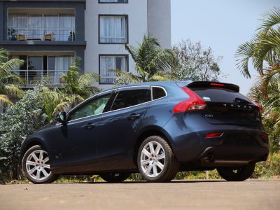 2016 Volvo V40 T4 Blue β Premium Hatchback with Turbocharged Power & Scandinavian Luxury