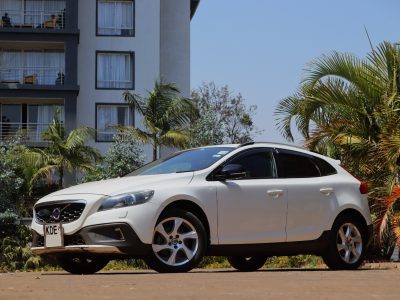 2014 Volvo V40 Cross Country White β Rugged Elegance Meets Scandinavian Safety