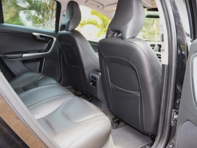 π 2015 Volvo S60 T4 | 2000CC Petrol | Executive Sedan in Black