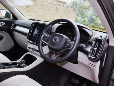 π 2018 Volvo XC40 Grey | 2000CC Petrol | Luxury Compact SUV
