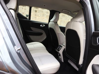 π 2018 Volvo XC40 Grey | 2000CC Petrol | Luxury Compact SUV
