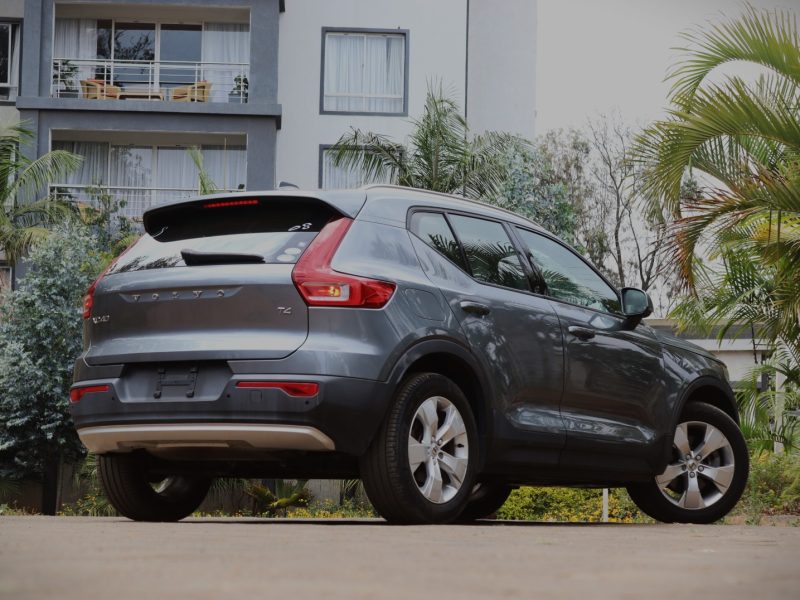 π 2018 Volvo XC40 Grey | 2000CC Petrol | Luxury Compact SUV