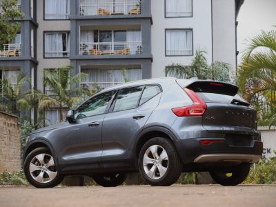 π 2018 Volvo XC40 Grey | 2000CC Petrol | Luxury Compact SUV