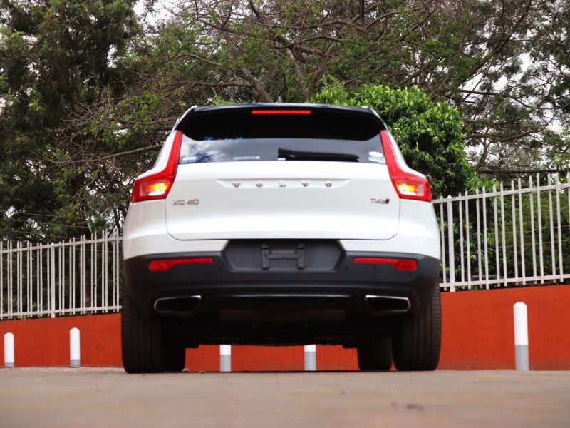 π 2018 Volvo XC40 β White | 2000CC Petrol | Compact Luxury SUV