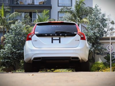 🚘 VOLVO V60 D4 2018 – Scandinavian Luxury Meets Precision Performance! ☀️