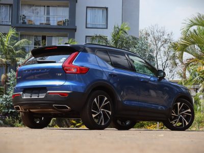 🔥 VOLVO XC40 R-DESIGN 2018 – Blue Beauty, Bold Spirit! 💙