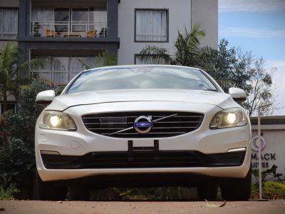 🤍 VOLVO S60 D4 2018 | SCANDINAVIAN LUXURY MEETS DIESEL POWER 🤍